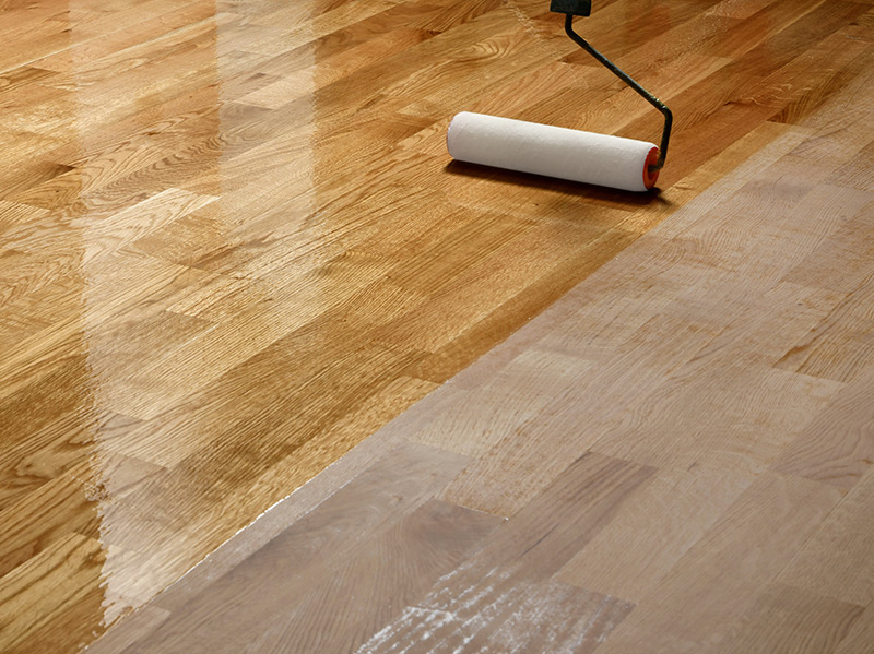 Envernizamento de chão e soalho em Alverca