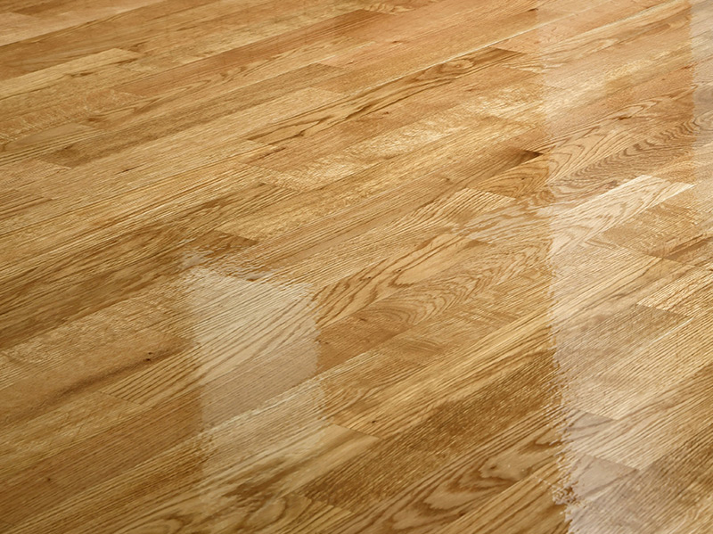 Serviços de afagamento de chão e soalho prestados em Alverca